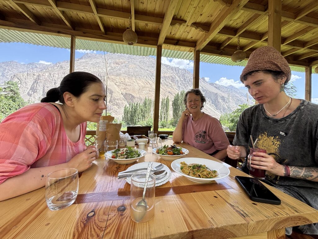 Ladakh Group Car Tour 1