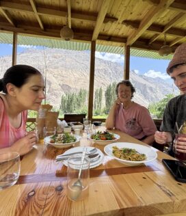 Ladakh Group Car Tour 1