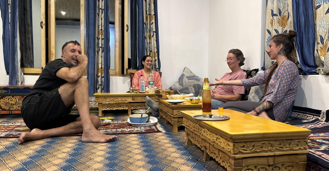 Ladakh Group Car Tour 1