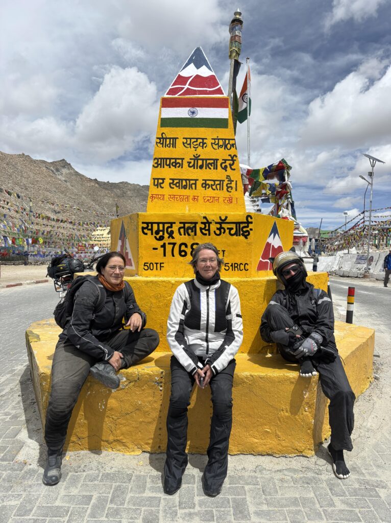 Ladakh Group Car Tour 1