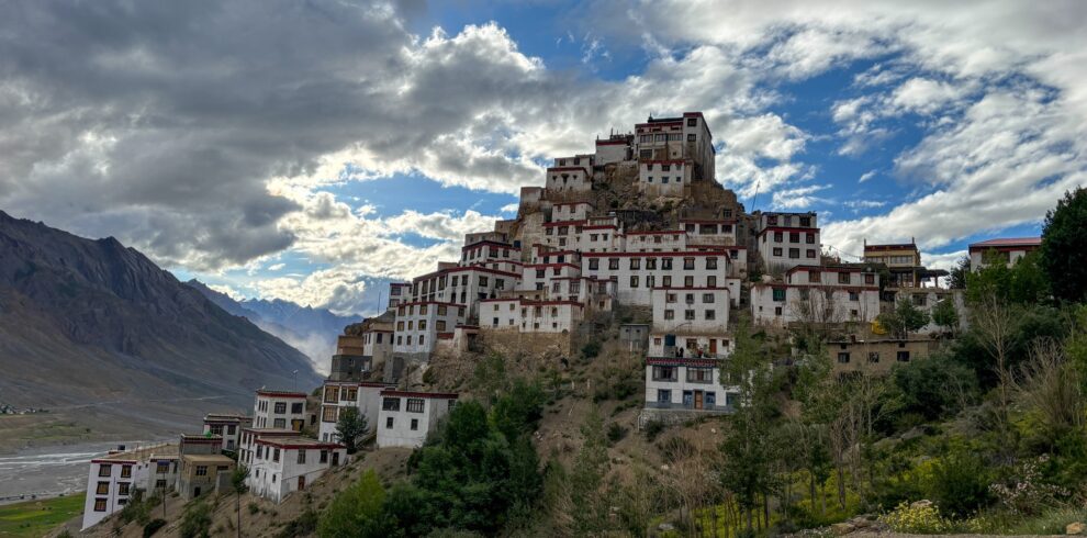 Spiti Valley guided tour from Manali